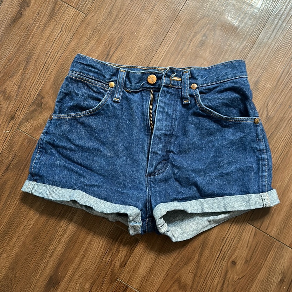 Wrangler Highwaisted Blue Jean Shorts